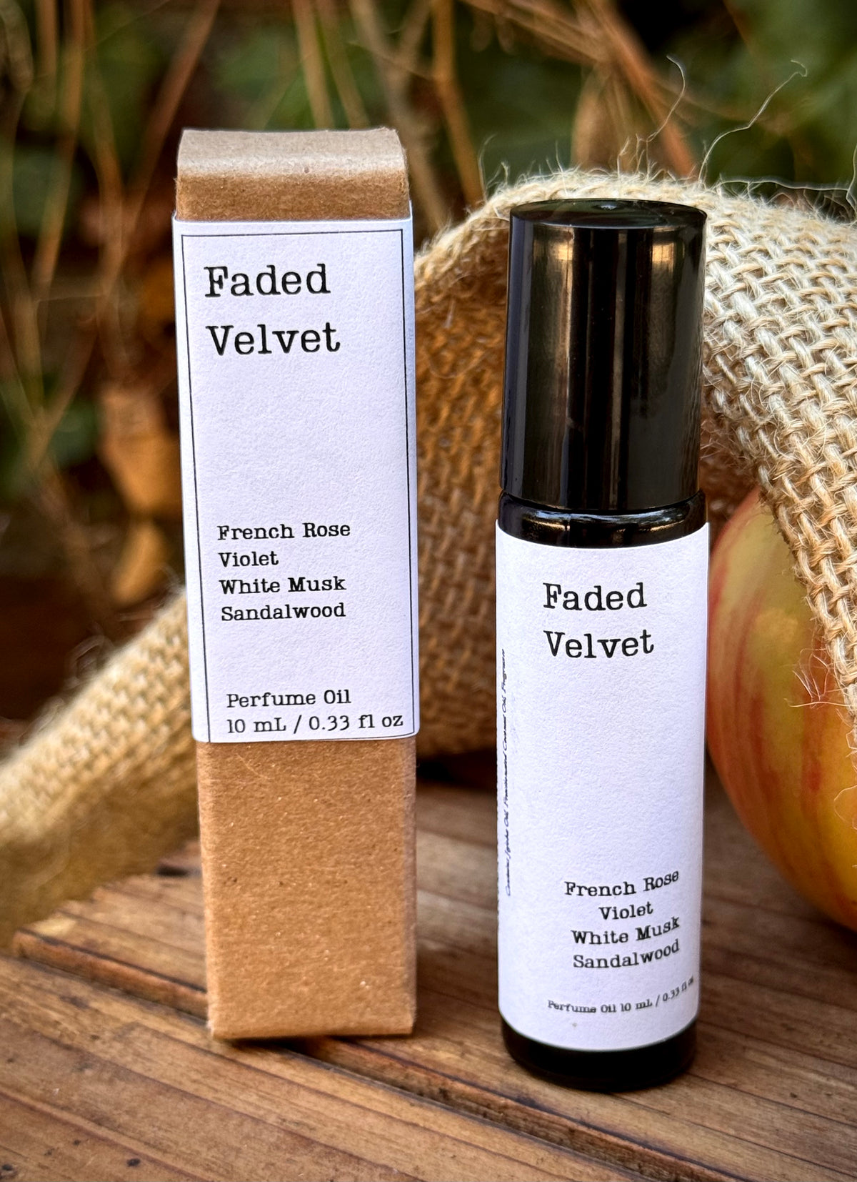 Faded Velvet - Botanical-Inspired Perfume Roller